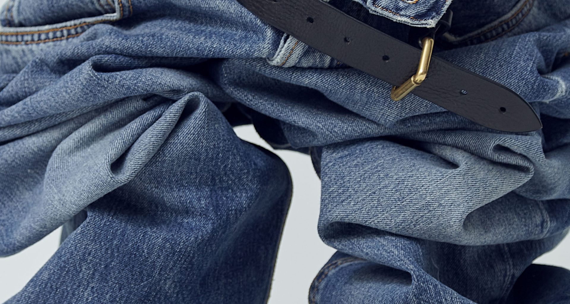 ON OUR RADAR: HAIKURE - More than a trend, a fearless expression of identity, balance, and style Vanity Teen 虚荣青年 Lifestyle & new faces magazine ON OUR RADAR: HAIKURE - More than a trend, a fearless expression of identity, balance, and style ON OUR RADAR: HAIKURE - More than a trend, a fearless expression of identity, balance, and style Vanity Teen 虚荣青年 Lifestyle & new faces magazine