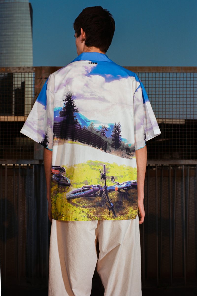 MSGM presents the new SS26 collection - "I Feel The Rush" MSGM presents the new SS26 collection - "I Feel The Rush" Vanity Teen 虚荣青年 Lifestyle & new faces magazine