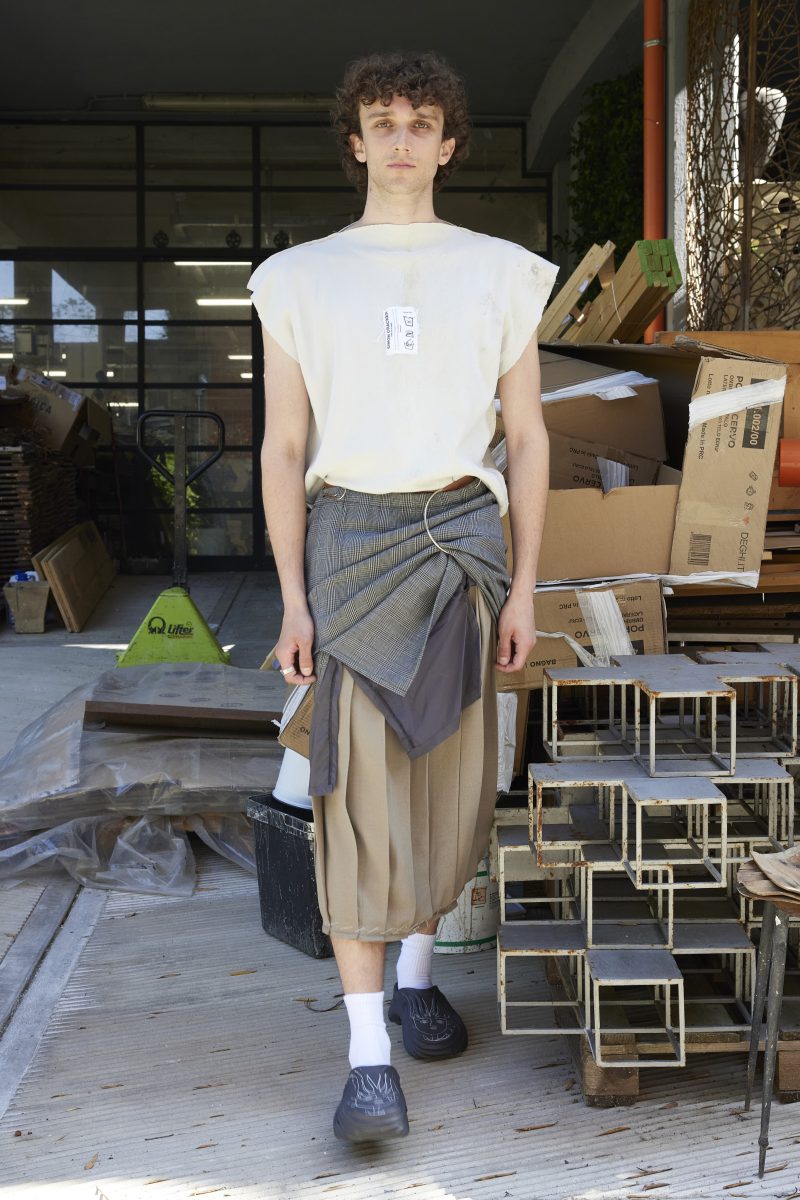 'IL DIAVOLO E' NEI DETTAGLI' - Simon Cracker SS26 Collection 'IL DIAVOLO E' NEI DETTAGLI' - Simon Cracker SS26 Collection Vanity Teen 虚荣青年 Lifestyle & new faces magazine