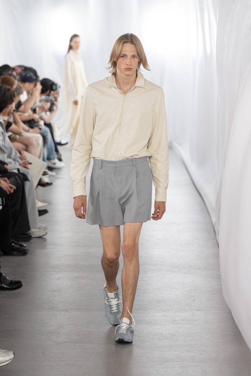 Spring-Summer 2026 Collection ‘Office Daydream’ ; The wind is rising!... We must try to live! KEYWORD: #Sheer #White #Freedom Spring-Summer 2026 Collection ‘Office Daydream’ ; The wind is rising!... We must try to live! KEYWORD: #Sheer #White #Freedom Vanity Teen 虚荣青年 Lifestyle & new faces magazine