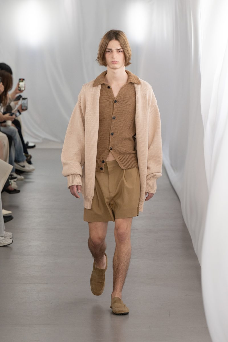 Spring-Summer 2026 Collection ‘Office Daydream’ ; The wind is rising!... We must try to live! KEYWORD: #Sheer #White #Freedom Spring-Summer 2026 Collection ‘Office Daydream’ ; The wind is rising!... We must try to live! KEYWORD: #Sheer #White #Freedom Vanity Teen 虚荣青年 Lifestyle & new faces magazine