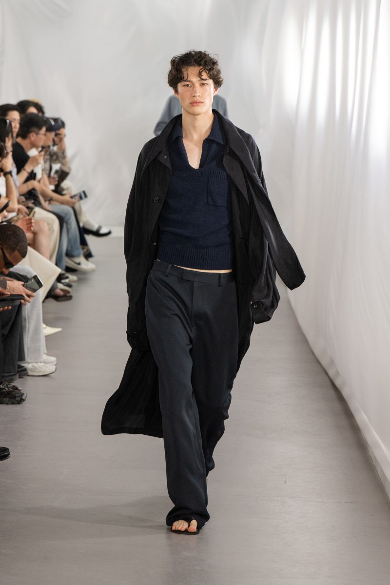 Spring-Summer 2026 Collection ‘Office Daydream’ ; The wind is rising!... We must try to live! KEYWORD: #Sheer #White #Freedom Spring-Summer 2026 Collection ‘Office Daydream’ ; The wind is rising!... We must try to live! KEYWORD: #Sheer #White #Freedom Vanity Teen 虚荣青年 Lifestyle & new faces magazine