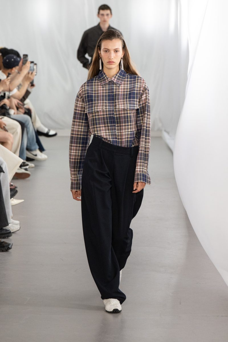 Spring-Summer 2026 Collection ‘Office Daydream’ ; The wind is rising!... We must try to live! KEYWORD: #Sheer #White #Freedom Spring-Summer 2026 Collection ‘Office Daydream’ ; The wind is rising!... We must try to live! KEYWORD: #Sheer #White #Freedom Vanity Teen 虚荣青年 Lifestyle & new faces magazine