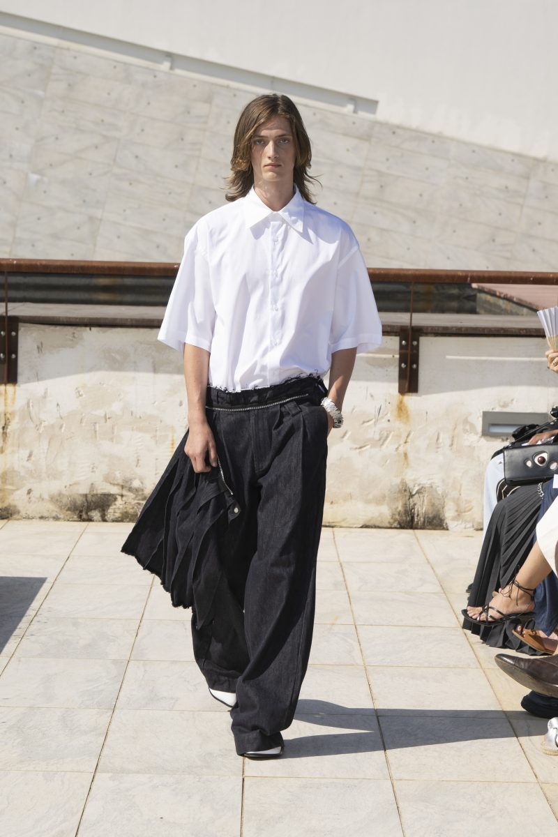 NICCOLÒ PASQUALETTI UNVEILS HIS SS26 COLLECTION AT PITTI UOMO 108 - “MAGGIO MUSICALE FIORENTINO” NICCOLÒ PASQUALETTI UNVEILS HIS SS26 COLLECTION AT PITTI UOMO 108 - “MAGGIO MUSICALE FIORENTINO” Vanity Teen 虚荣青年 Lifestyle & new faces magazine