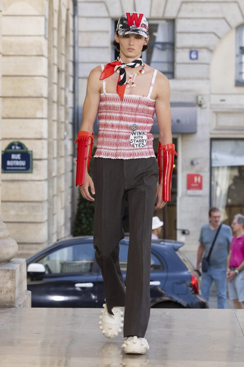 WALTER VAN BEIRENDONCK SS26 COLLECTION - WINK–WITH STARRY EYES WALTER VAN BEIRENDONCK SS26 COLLECTION - WINK–WITH STARRY EYES Vanity Teen 虚荣青年 Lifestyle & new faces magazine