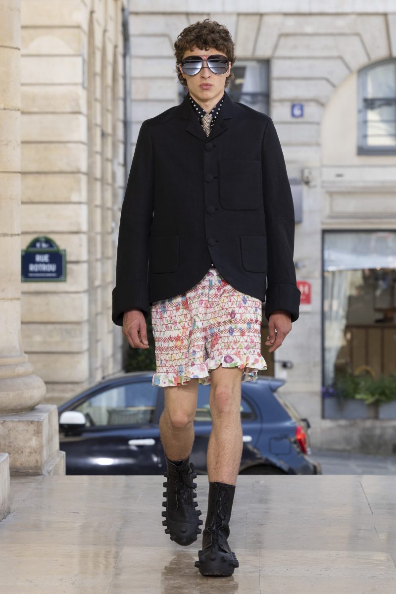 WALTER VAN BEIRENDONCK SS26 COLLECTION - WINK–WITH STARRY EYES WALTER VAN BEIRENDONCK SS26 COLLECTION - WINK–WITH STARRY EYES Vanity Teen 虚荣青年 Lifestyle & new faces magazine