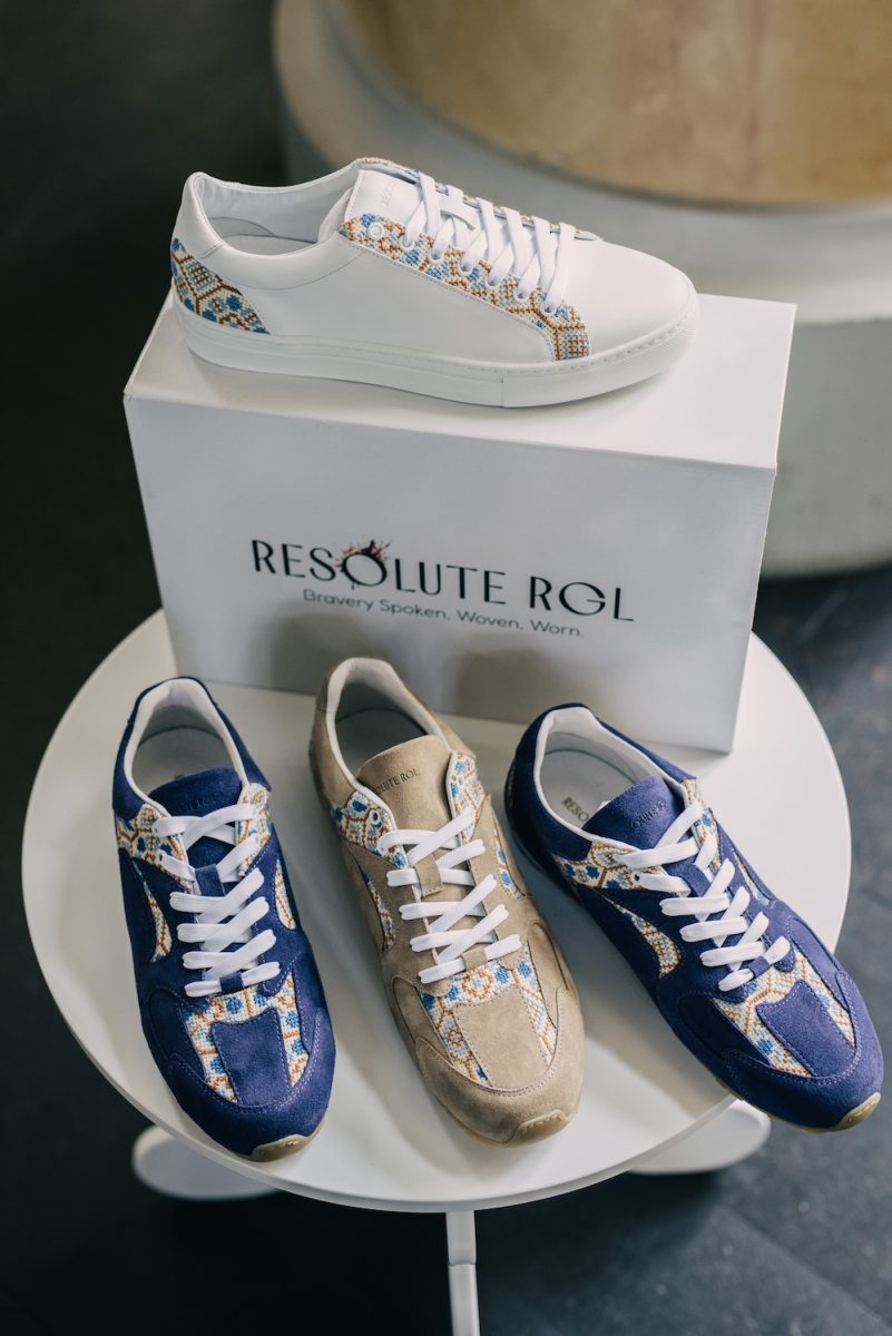 From the hills of South Hebron to Stockholm Fashion Week, Resolute RGL sneakers tell the story of the art of Palestinian tatreez, or the fervent art of living Vanity Teen 虚荣青年 From the hills of South Hebron to Stockholm Fashion Week, Resolute RGL sneakers tell the story of the art of Palestinian tatreez, or the fervent art of living From the hills of South Hebron to Stockholm Fashion Week, Resolute RGL sneakers tell the story of the art of Palestinian tatreez, or the fervent art of living Vanity Teen 虚荣青年