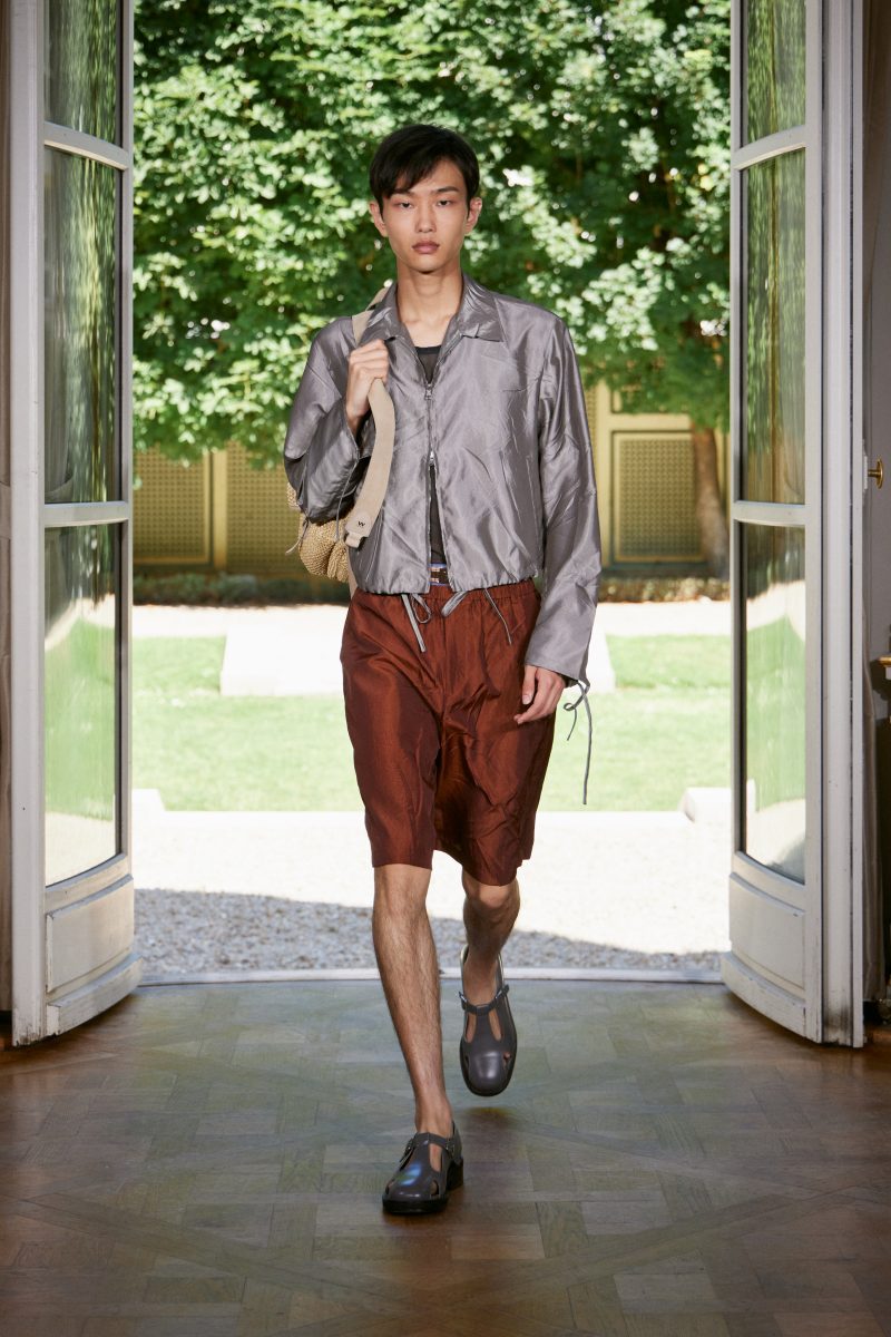 Wooyoungmi SS26 Collection - ‘South Korean summers are hot’ Wooyoungmi SS26 Collection - ‘South Korean summers are hot’ Vanity Teen 虚荣青年 Lifestyle & new faces magazine