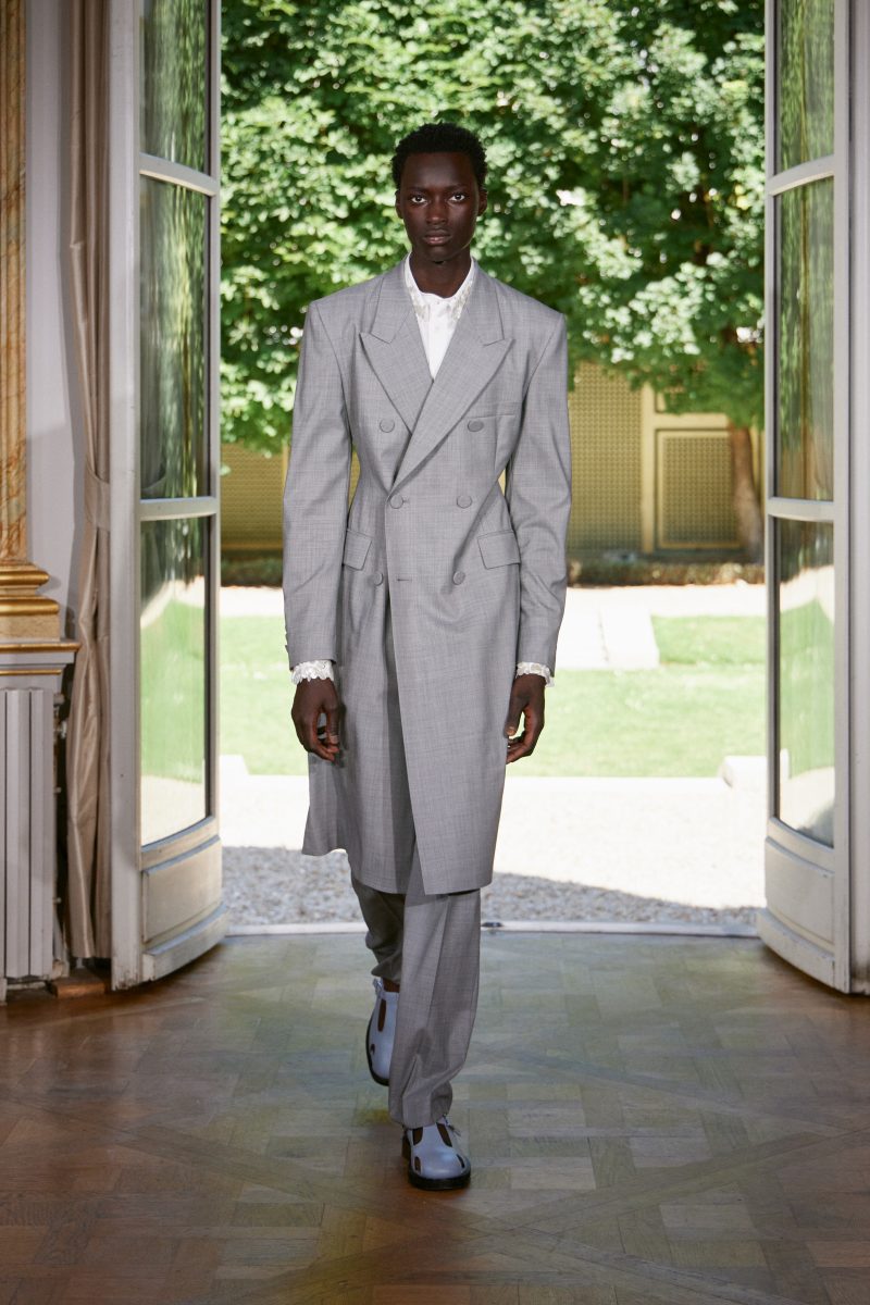 Wooyoungmi SS26 Collection - ‘South Korean summers are hot’ Wooyoungmi SS26 Collection - ‘South Korean summers are hot’ Vanity Teen 虚荣青年 Lifestyle & new faces magazine