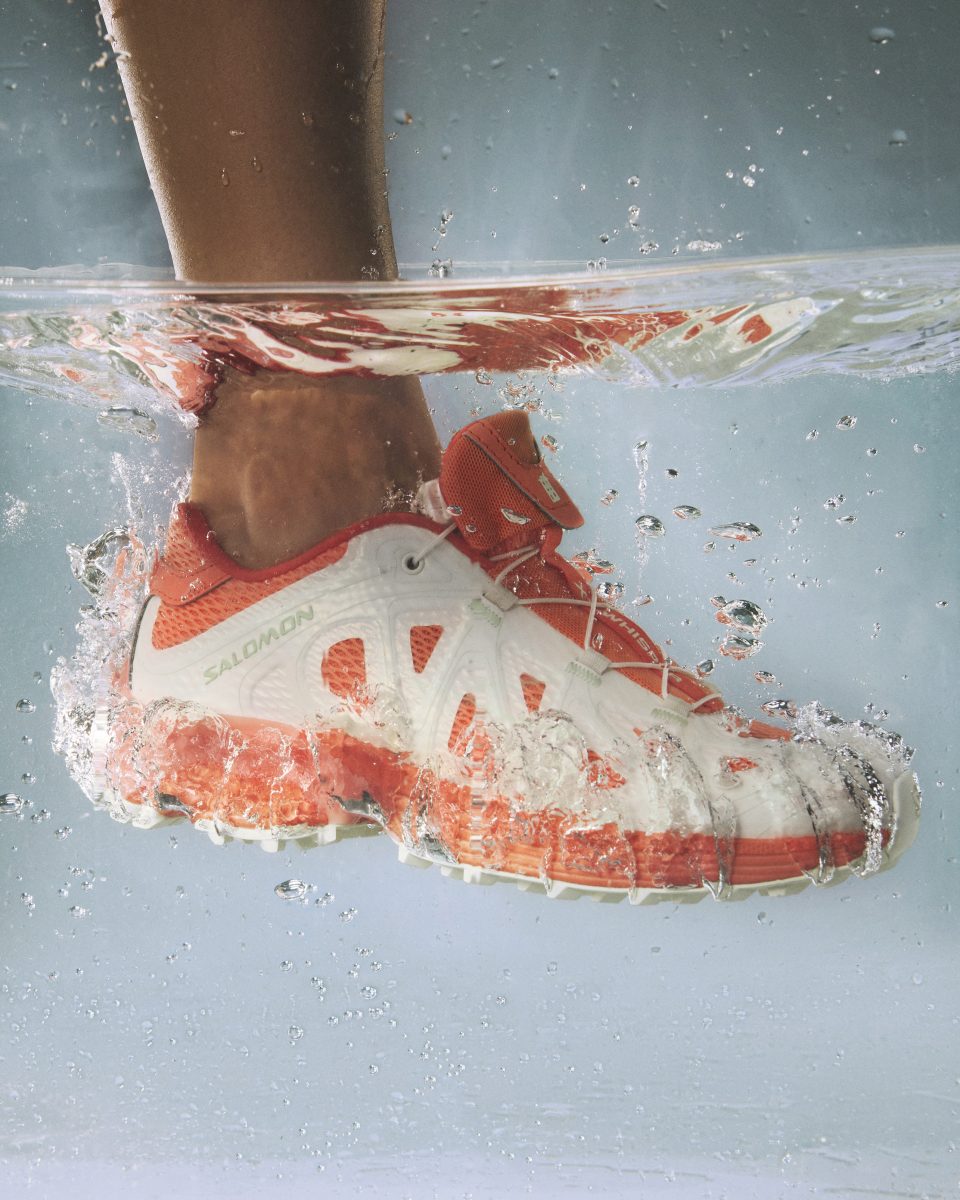 Salomon FW25 - XT Whisper Void Ama: A RETRO TRAIL RACER REMADE IN THE ETHERIAL EXPRESSION OF INDIVIDUALITY Salomon FW25 - XT Whisper Void Ama: A RETRO TRAIL RACER REMADE IN THE ETHERIAL EXPRESSION OF INDIVIDUALITY Vanity Teen 虚荣青年 Lifestyle & new faces magazine