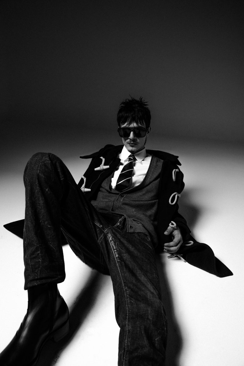 Introspection and Research - A conversation with Francesco Luciani, among the new protagonists of Mare Fuori Introspection and Research - A conversation with Francesco Luciani, among the new protagonists of Mare Fuori Vanity Teen 虚荣青年 Lifestyle & new faces magazine