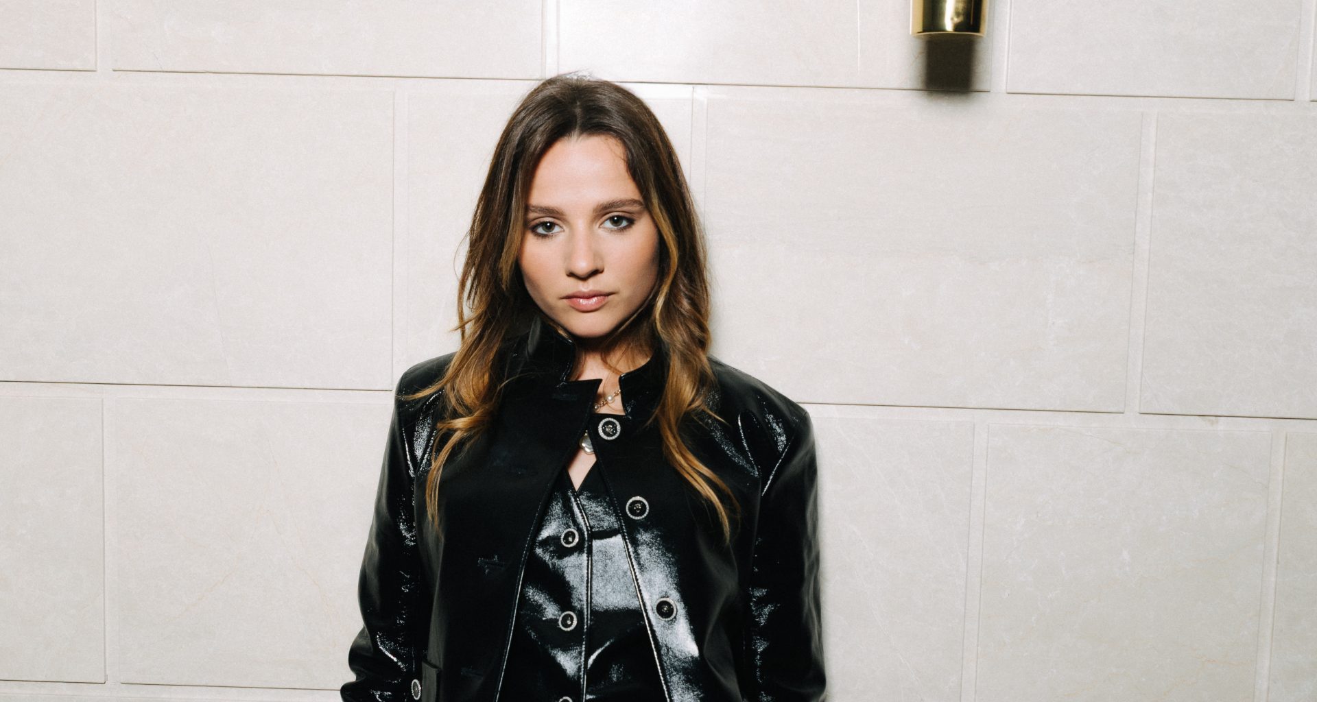 Lorenza's Inner Sea - A chat with George Li, the actress who plays the character in The Sea Beyond (Mare Fuori) Lorenza's Inner Sea - A chat with George Li, the actress who plays the character in The Sea Beyond (Mare Fuori) Vanity Teen 虚荣青年 Lifestyle & new faces magazine