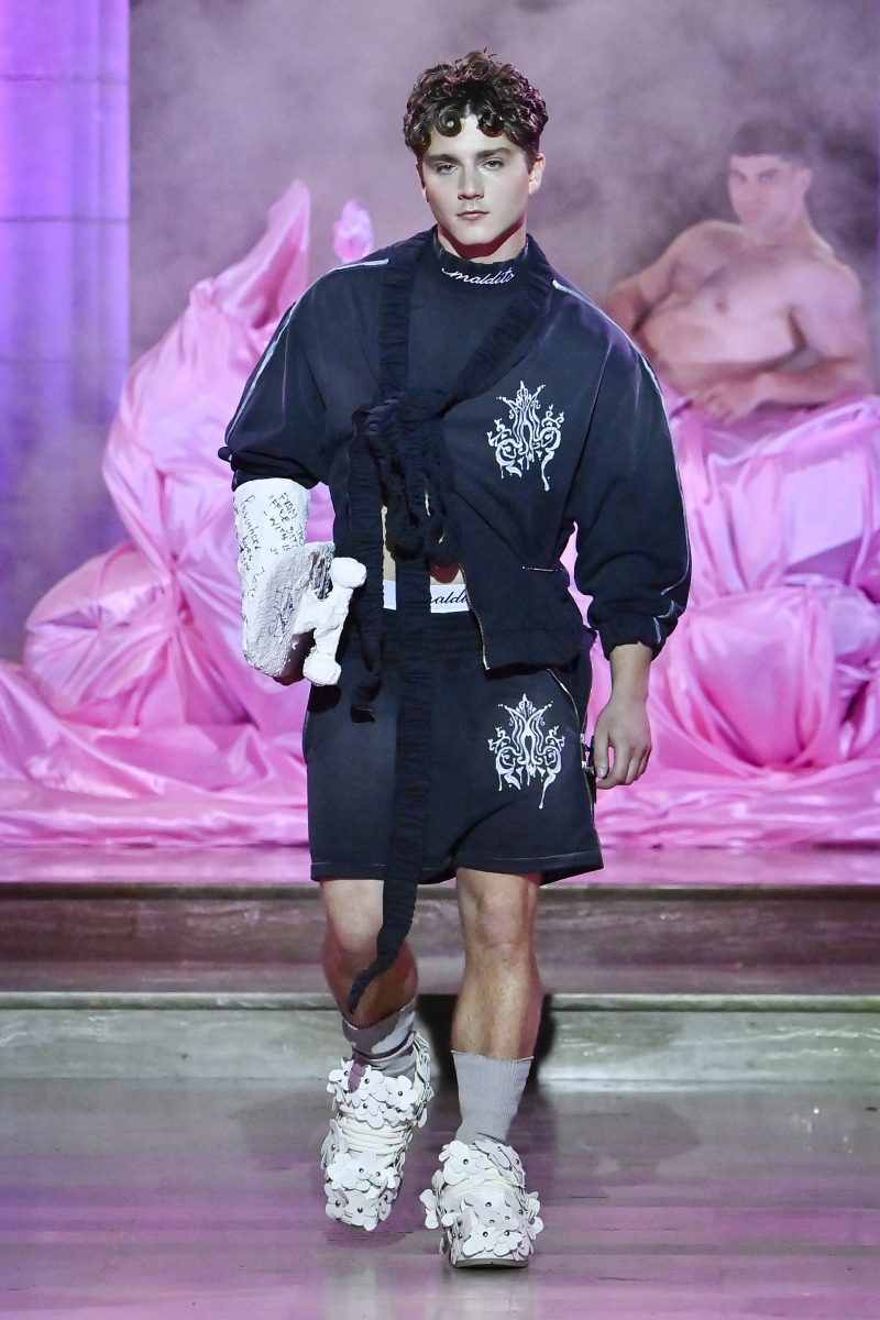 MALDITO has unveiled its AW25 collection “Quasi Couture” Vanity Teen 虚荣青年 MALDITO has unveiled its AW25 collection “Quasi Couture” MALDITO has unveiled its AW25 collection “Quasi Couture” Vanity Teen 虚荣青年