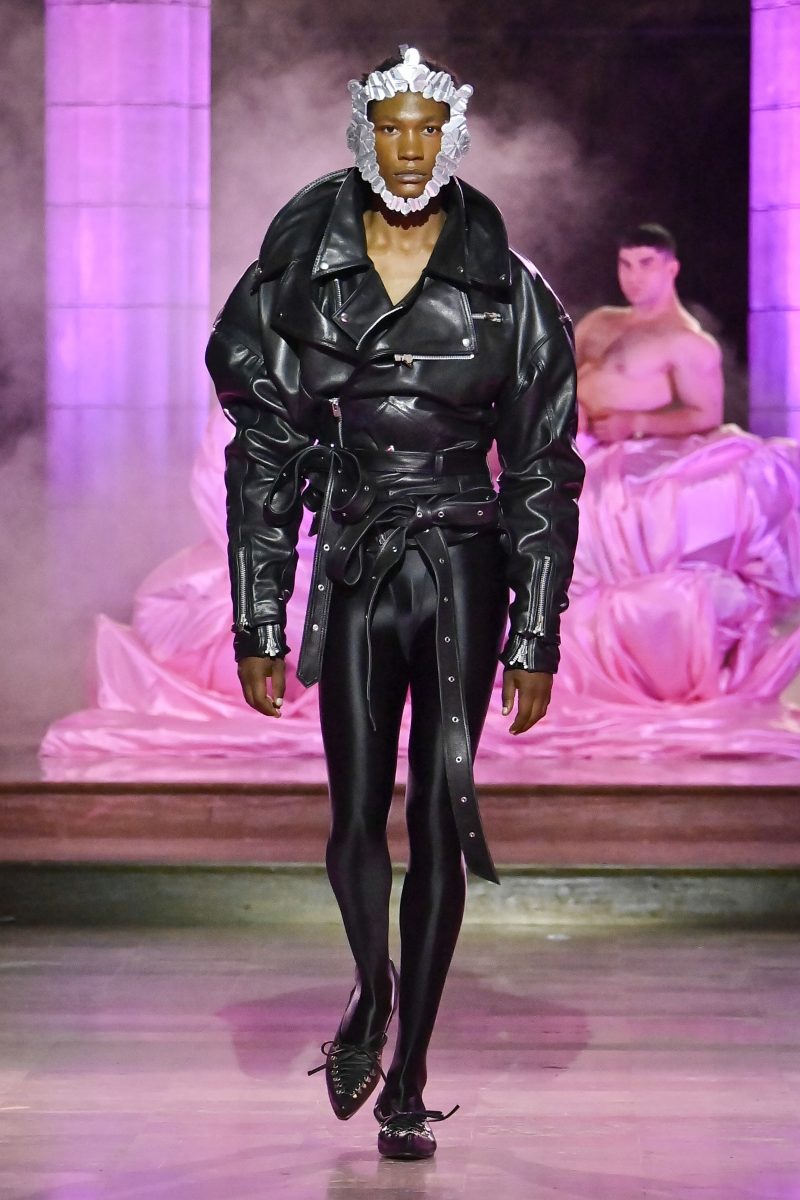 MALDITO has unveiled its AW25 collection “Quasi Couture” Vanity Teen 虚荣青年 MALDITO has unveiled its AW25 collection “Quasi Couture” MALDITO has unveiled its AW25 collection “Quasi Couture” Vanity Teen 虚荣青年