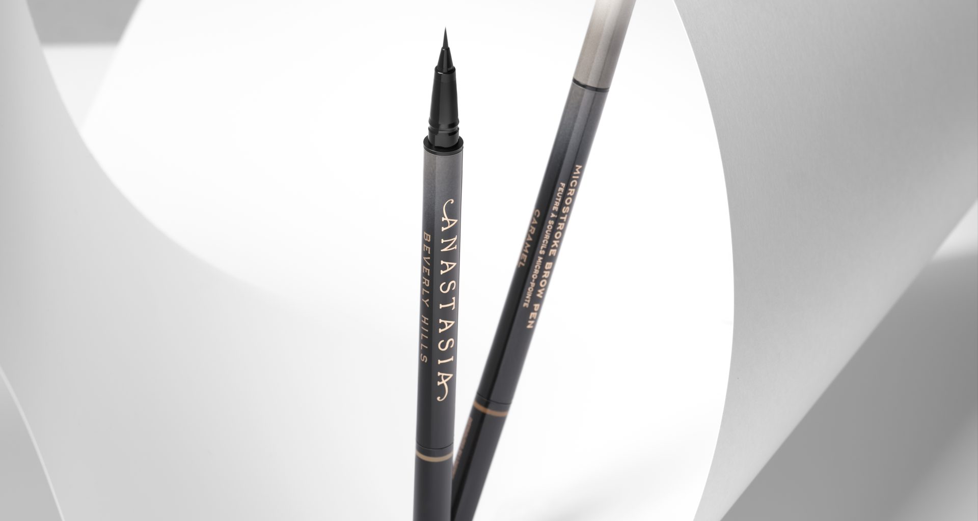 Discovering the New Anastasia Beverly Hills Fall Collection: The MicroStroke Brow Pen Discovering the New Anastasia Beverly Hills Fall Collection: The MicroStroke Brow Pen Vanity Teen 虚荣青年 Lifestyle & new faces magazine