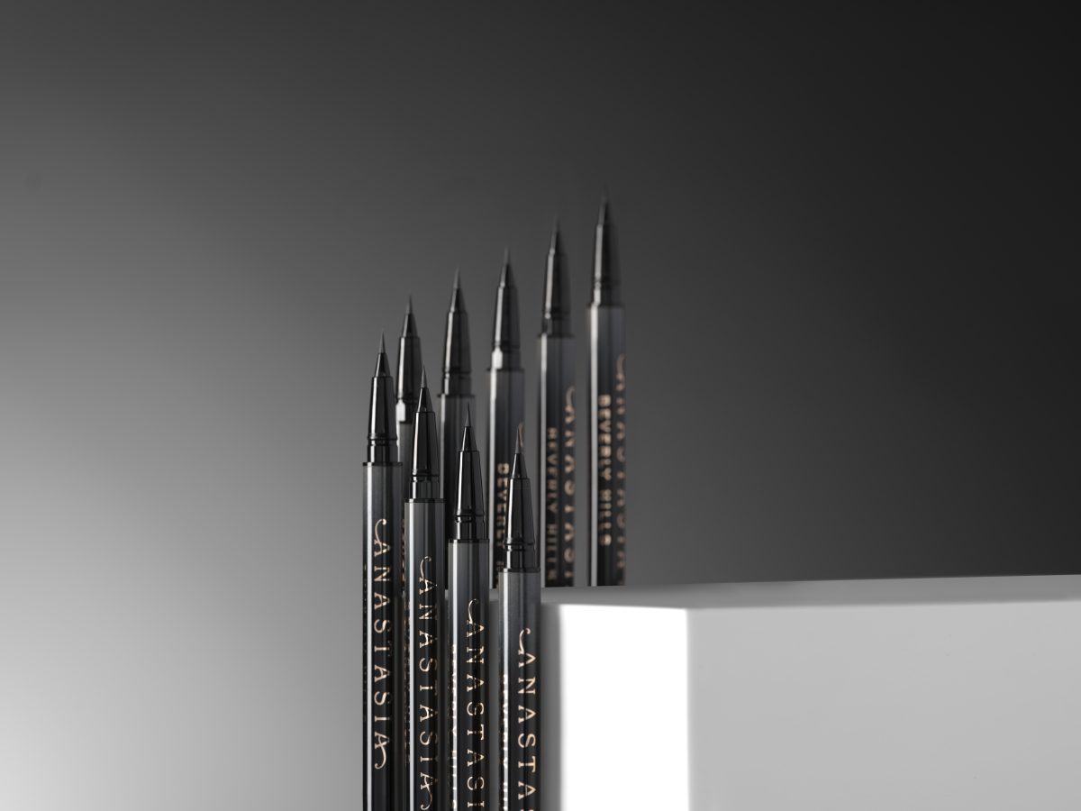 Discovering the New Anastasia Beverly Hills Fall Collection: The MicroStroke Brow Pen Discovering the New Anastasia Beverly Hills Fall Collection: The MicroStroke Brow Pen Vanity Teen 虚荣青年 Lifestyle & new faces magazine