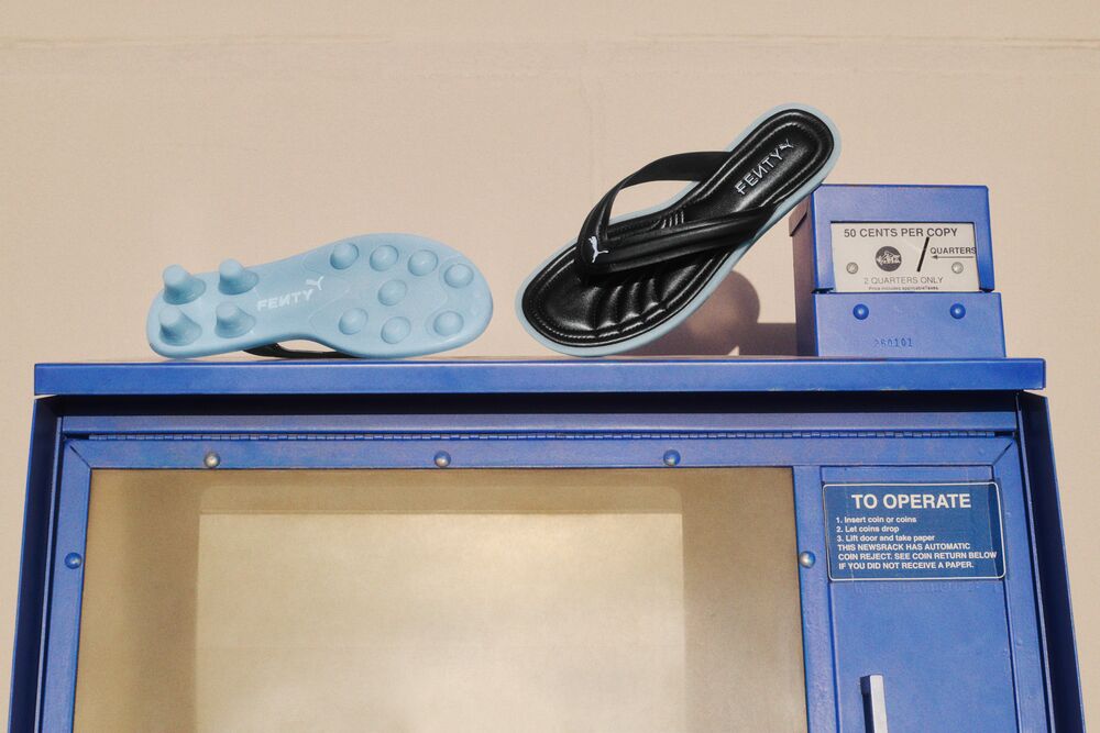 Rihanna Perfects Sport Fashion – The New FENTY x PUMA Rihanna Perfects Sport Fashion – The New FENTY x PUMA Vanity Teen 虚荣青年 Lifestyle & new faces magazine