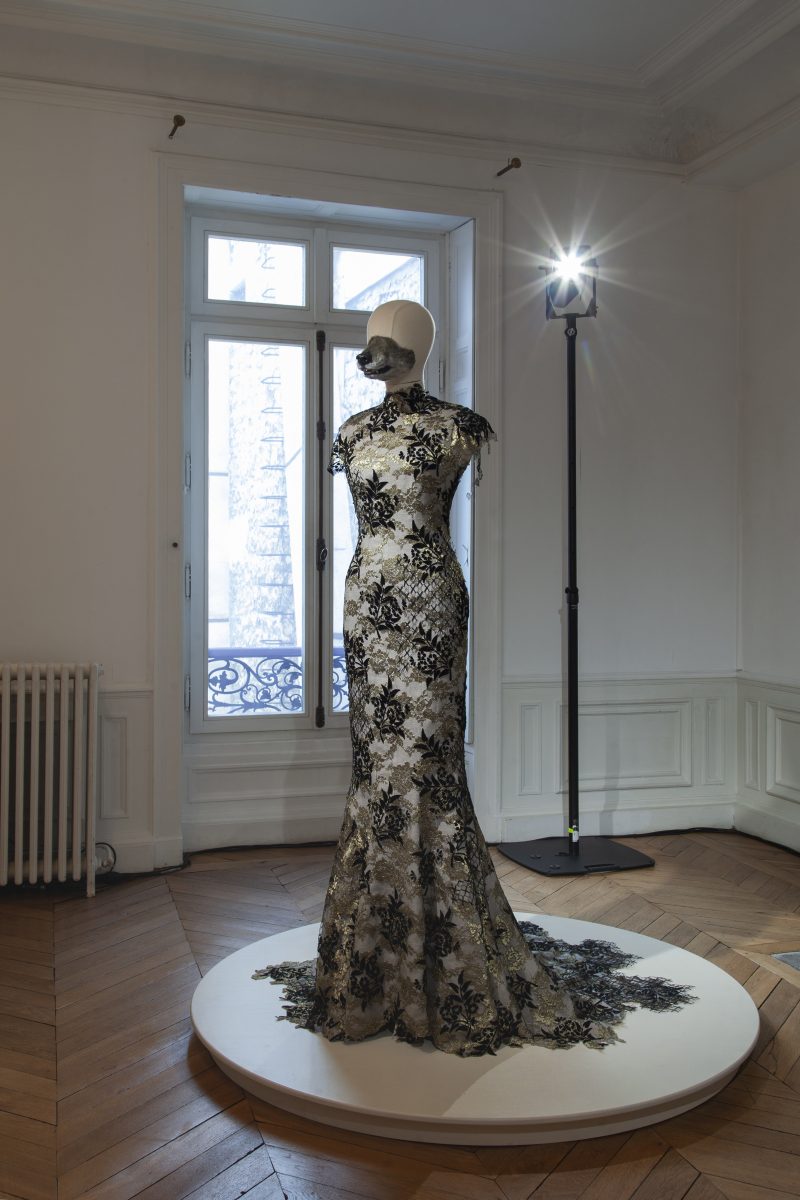 Between myths, fashion and art: Sylvio Giardina presents his evocative wild wood at the Couture Week in Paris Between myths, fashion and art: Sylvio Giardina presents his evocative wild wood at the Couture Week in Paris Vanity Teen 虚荣青年 Lifestyle & new faces magazine