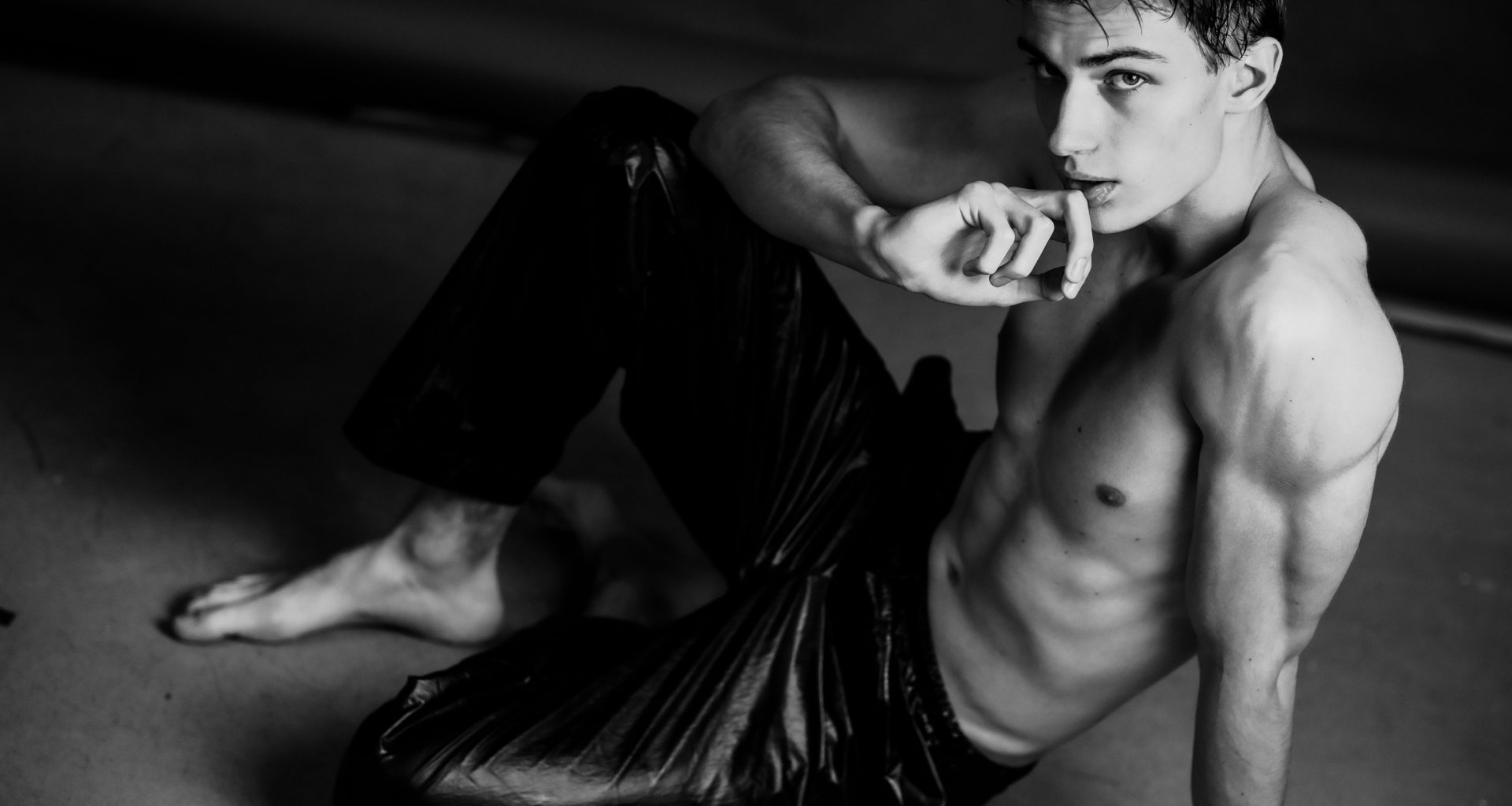 Michal by Lulu LaFalaise Vanity Teen 虚荣青年 Lifestyle & new faces magazine Michal by Lulu LaFalaise Michal by Lulu LaFalaise Vanity Teen 虚荣青年 Lifestyle & new faces magazine