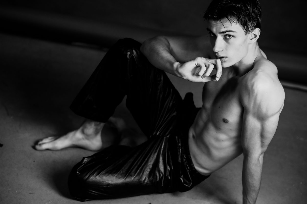 Michal by Lulu LaFalaise Vanity Teen 虚荣青年 Lifestyle & new faces magazine Michal by Lulu LaFalaise Michal by Lulu LaFalaise Vanity Teen 虚荣青年 Lifestyle & new faces magazine