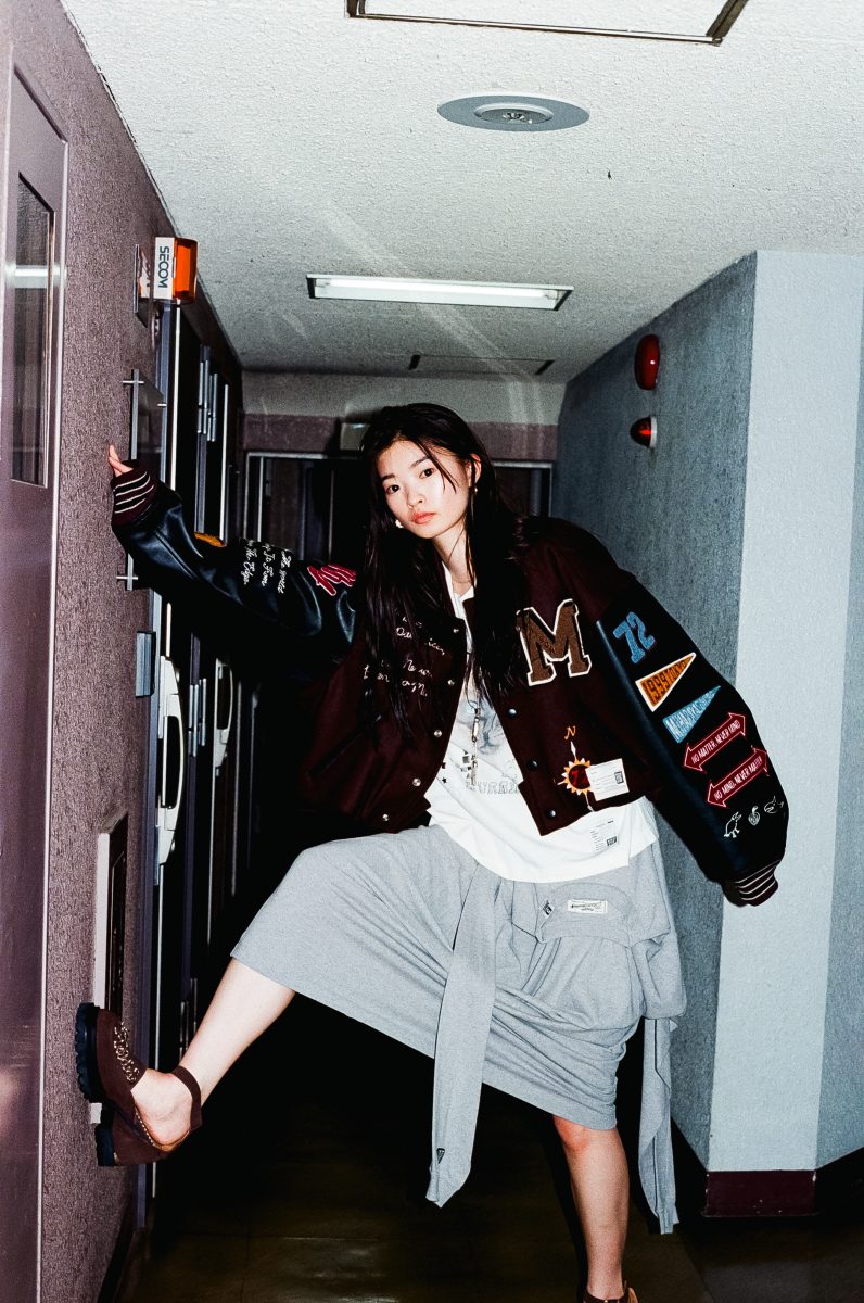 ASIAN RECORDS ASIAN RECORDS Vanity Teen 虚荣青年 Lifestyle & new faces magazine