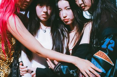 ASIAN RECORDS ASIAN RECORDS Vanity Teen 虚荣青年 Lifestyle & new faces magazine