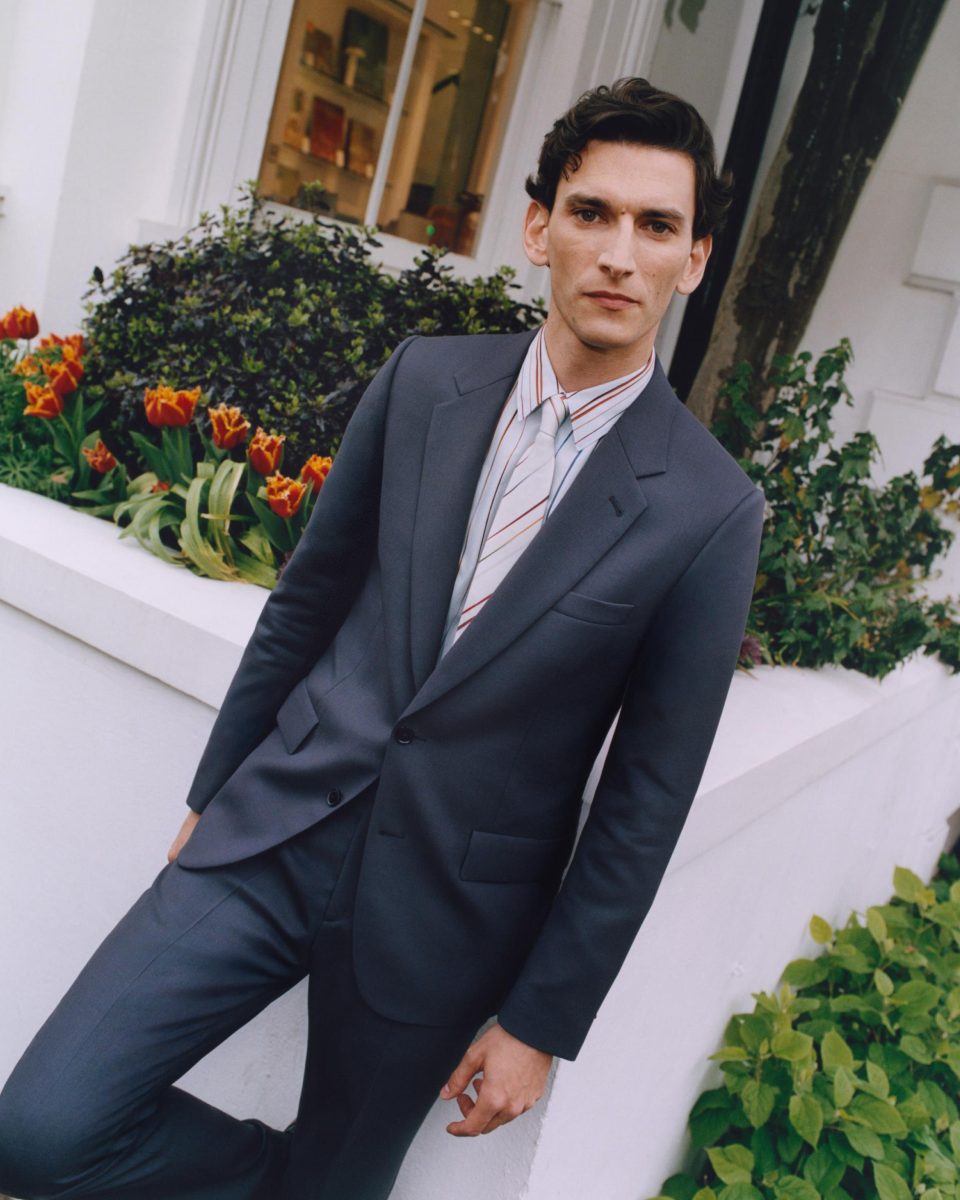 PAUL SMITH AUTUMN WINTER ’25 CELEBRATES BRITISH ECCENTRCITY IN THE HEART OF NOTTING HILL PAUL SMITH AUTUMN WINTER ’25 CELEBRATES BRITISH ECCENTRCITY IN THE HEART OF NOTTING HILL Vanity Teen 虚荣青年 Lifestyle & new faces magazine