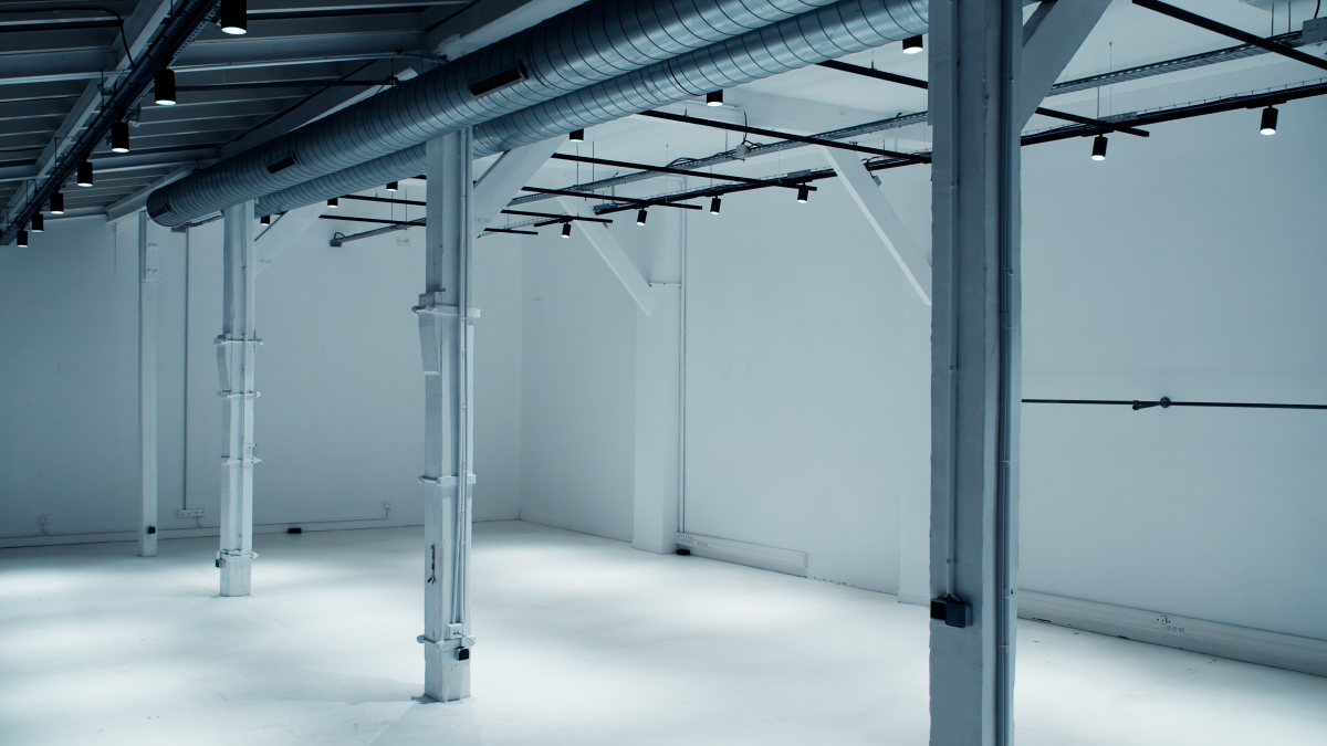 THE MARVELOUS CONTRESENS INSIDE ESPACE PARALLÈLE - A CONVERSATION WITH THE FOUNDER RIFET AHMECANOVIC THE MARVELOUS CONTRESENS INSIDE ESPACE PARALLÈLE - A CONVERSATION WITH THE FOUNDER RIFET AHMECANOVIC Vanity Teen 虚荣青年 Lifestyle & new faces magazine