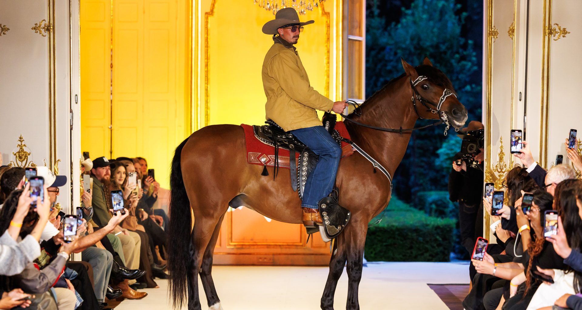 Austin Post: The 21st-Century Cowboy Conquers Paris Austin Post: The 21st-Century Cowboy Conquers Paris Vanity Teen 虚荣青年 Lifestyle & new faces magazine