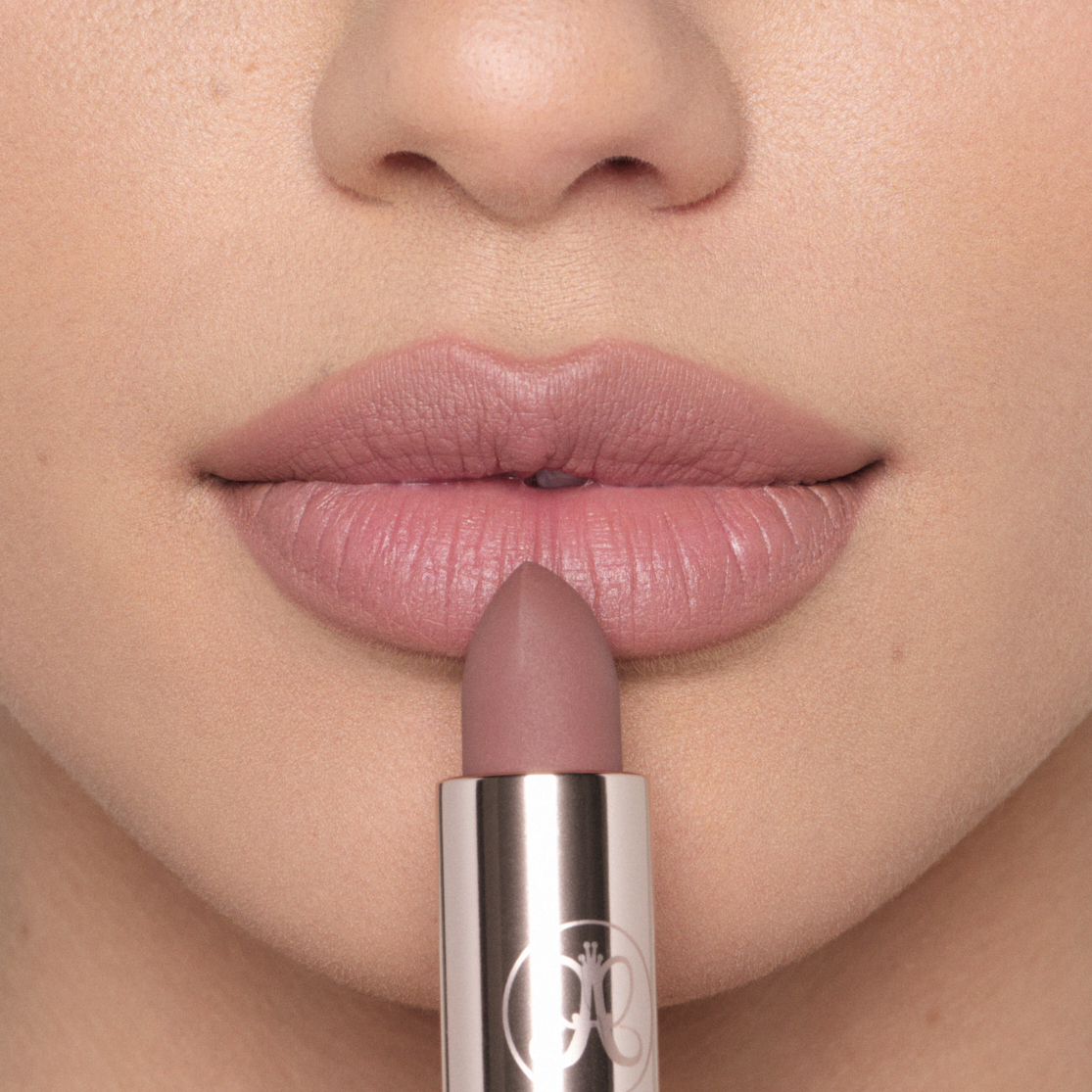 Discover the New Anastasia Beverly Hills Fall Collection -MATTE + SATIN LIPSTICK: Full-pigment formulas with comfortable wearability Discover the New Anastasia Beverly Hills Fall Collection -MATTE + SATIN LIPSTICK: Full-pigment formulas with comfortable wearability Vanity Teen 虚荣青年 Lifestyle & new faces magazine