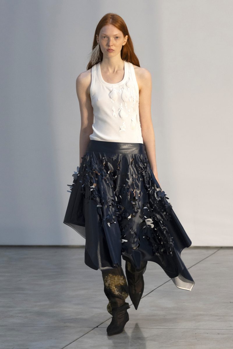 Proenza Schouler SS26 — A Prelude in Fragments Proenza Schouler SS26 — A Prelude in Fragments Vanity Teen 虚荣青年 Lifestyle & new faces magazine