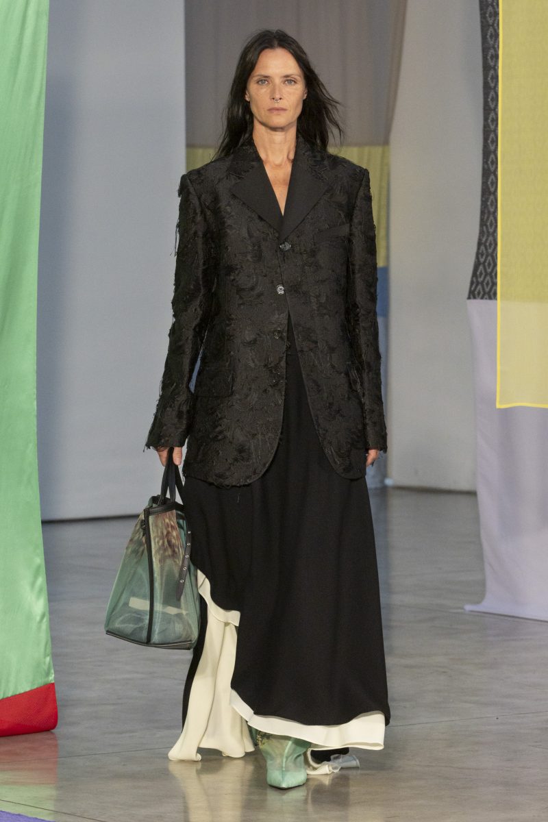 Proenza Schouler SS26 — A Prelude in Fragments Proenza Schouler SS26 — A Prelude in Fragments Vanity Teen 虚荣青年 Lifestyle & new faces magazine