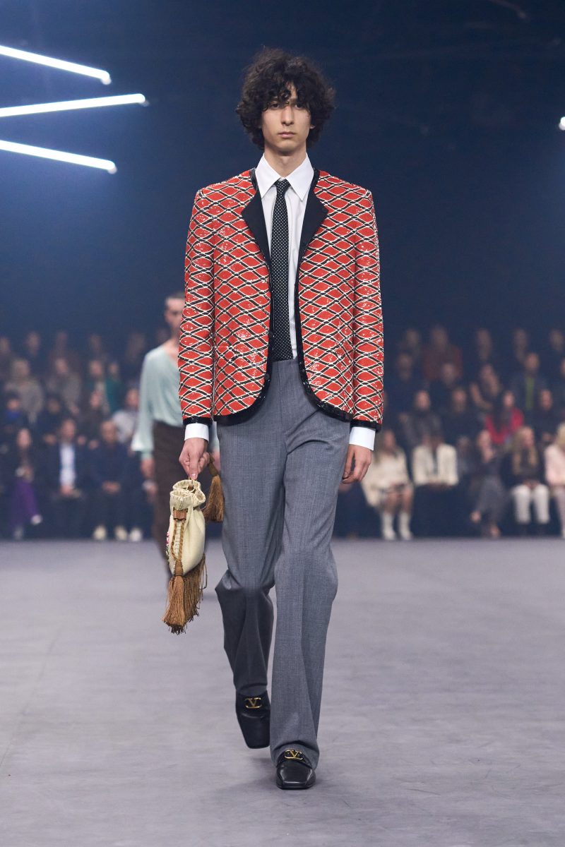 VALENTINO “FIREFLIES” SS26 COLLECTION VALENTINO “FIREFLIES” SS26 COLLECTION Vanity Teen 虚荣青年 Lifestyle & new faces magazine