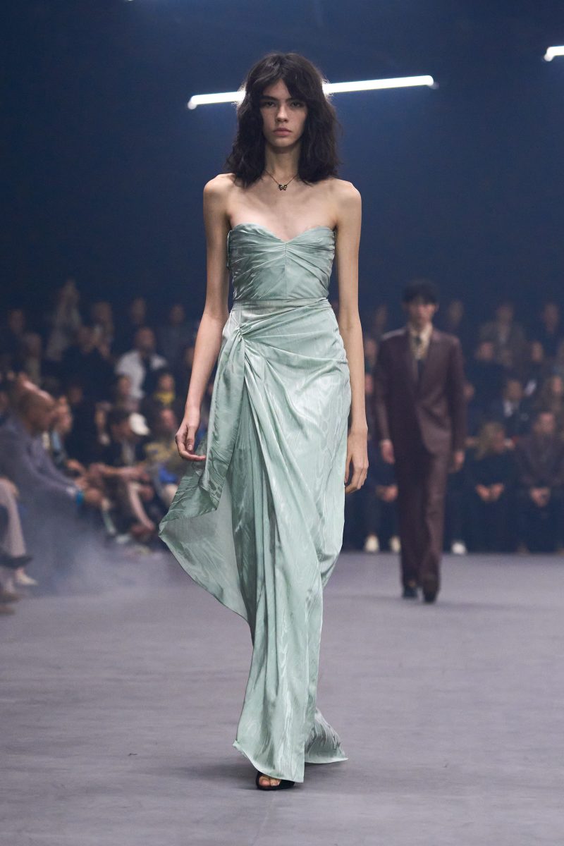 VALENTINO “FIREFLIES” SS26 COLLECTION VALENTINO “FIREFLIES” SS26 COLLECTION Vanity Teen 虚荣青年 Lifestyle & new faces magazine