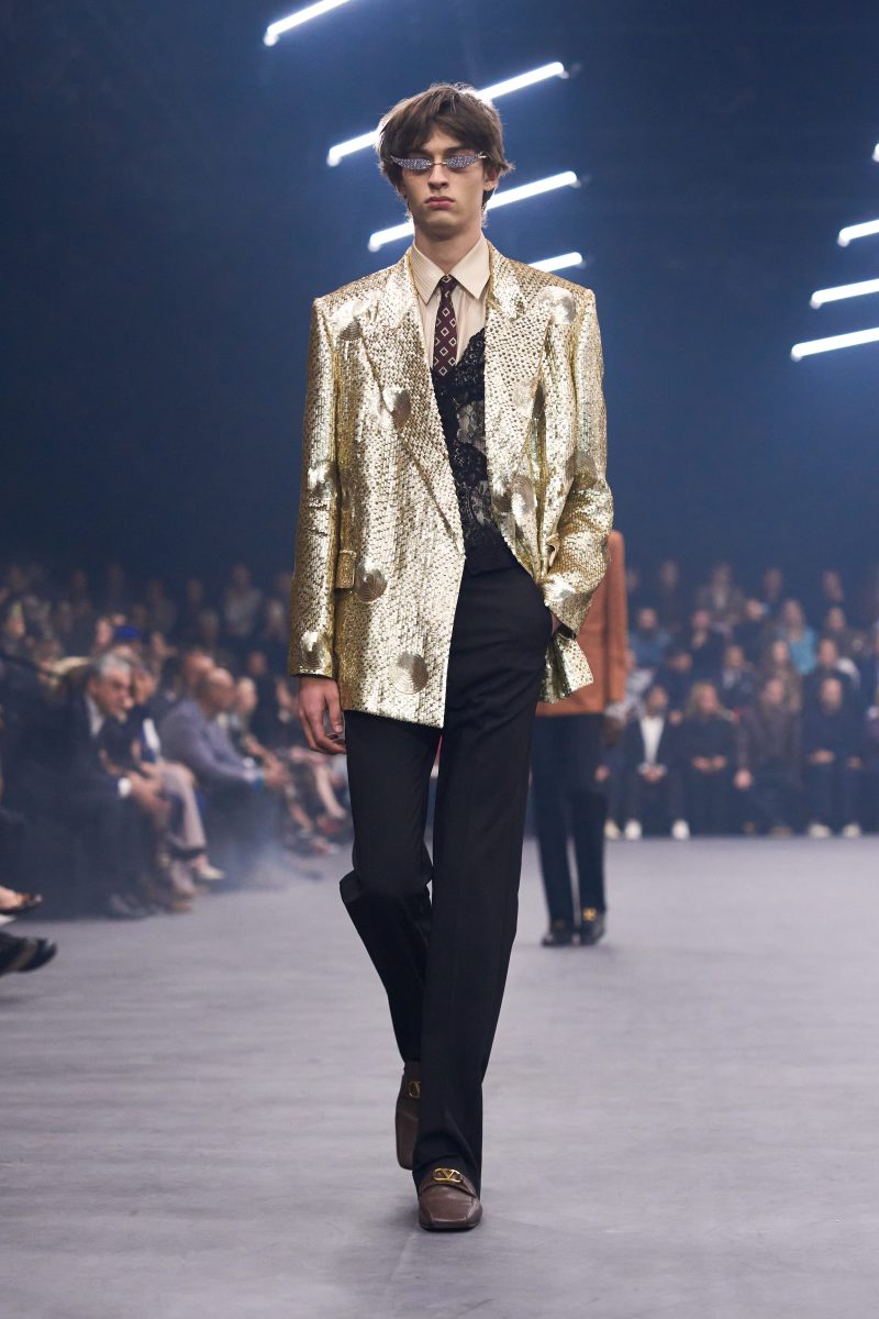 VALENTINO “FIREFLIES” SS26 COLLECTION VALENTINO “FIREFLIES” SS26 COLLECTION Vanity Teen 虚荣青年 Lifestyle & new faces magazine