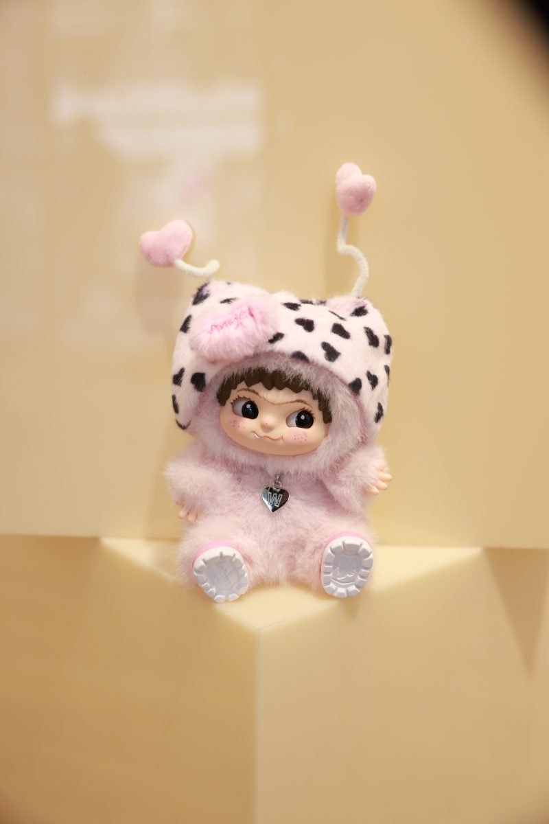 Purple Mist from the East Augurs Well - Beijing Institute of Fashion Technology and Paphos Studio Bring "Purple Mist from the East Augurs Well" to Paris, Blending Virtual Innovation with Oriental Aesthetics Purple Mist from the East Augurs Well - Beijing Institute of Fashion Technology and Paphos Studio Bring "Purple Mist from the East Augurs Well" to Paris, Blending Virtual Innovation with Oriental Aesthetics Vanity Teen 虚荣青年 Lifestyle & new faces magazine