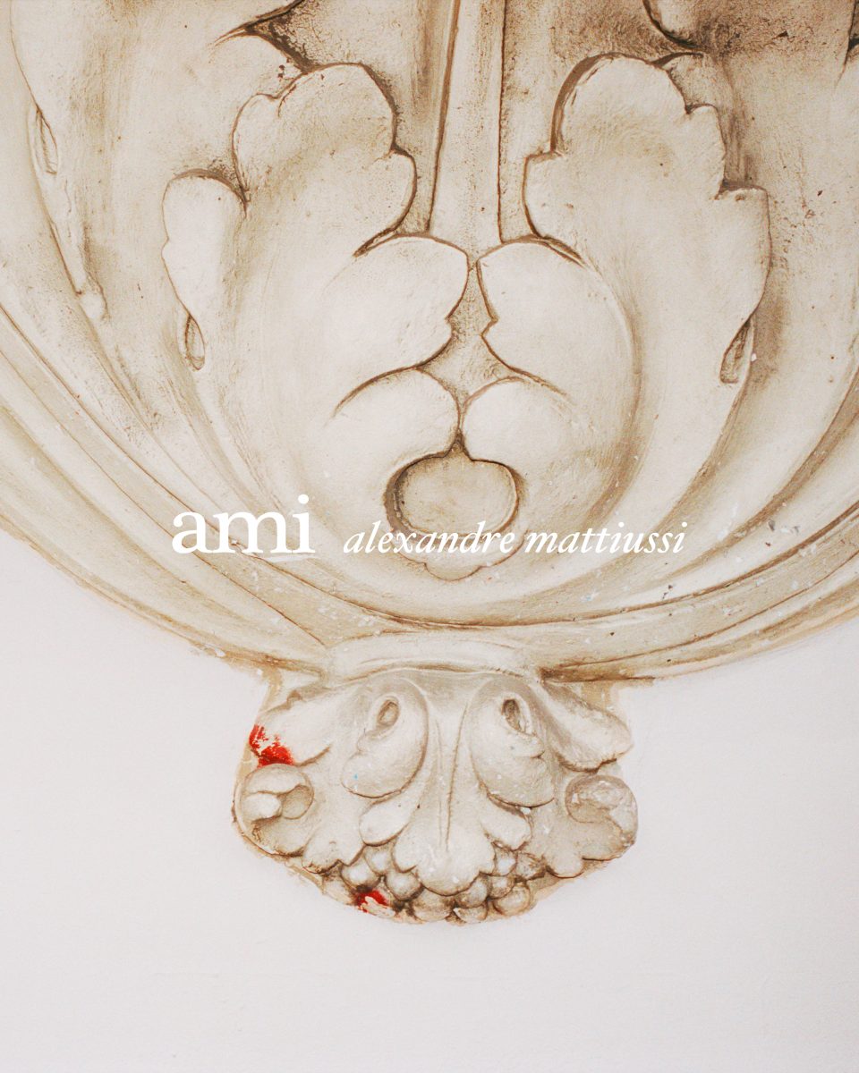 Adam DiMarco Fronts the AMI Paris FW25 Campaign Adam DiMarco Fronts the AMI Paris FW25 Campaign Vanity Teen 虚荣青年 Lifestyle & new faces magazine