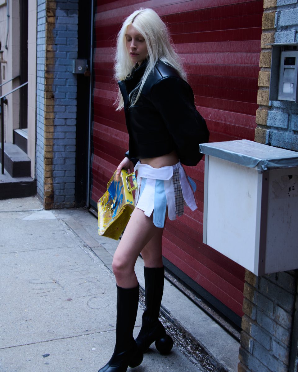 WISH YOU WERE HERE! (TO BUY SOMETHING) WISH YOU WERE HERE! (TO BUY SOMETHING) Vanity Teen 虚荣青年 Lifestyle & new faces magazine