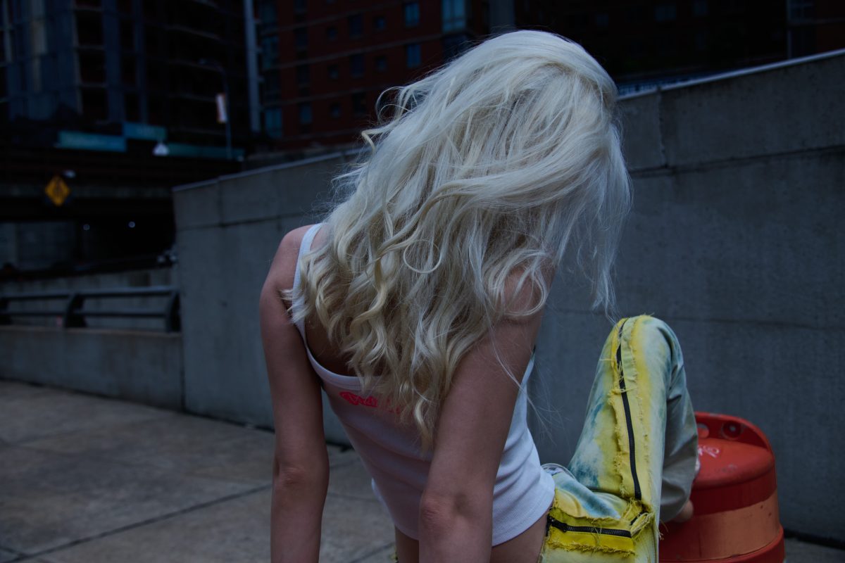 WISH YOU WERE HERE! (TO BUY SOMETHING) WISH YOU WERE HERE! (TO BUY SOMETHING) Vanity Teen 虚荣青年 Lifestyle & new faces magazine