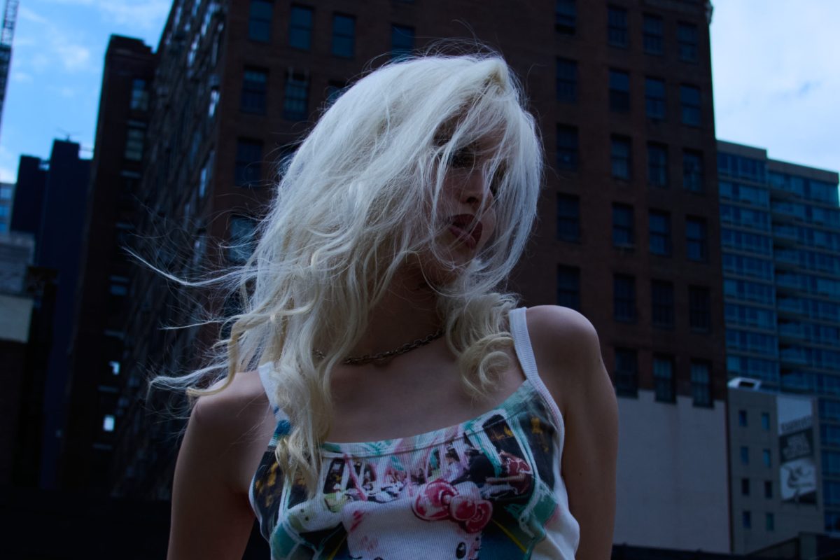 WISH YOU WERE HERE! (TO BUY SOMETHING) WISH YOU WERE HERE! (TO BUY SOMETHING) Vanity Teen 虚荣青年 Lifestyle & new faces magazine