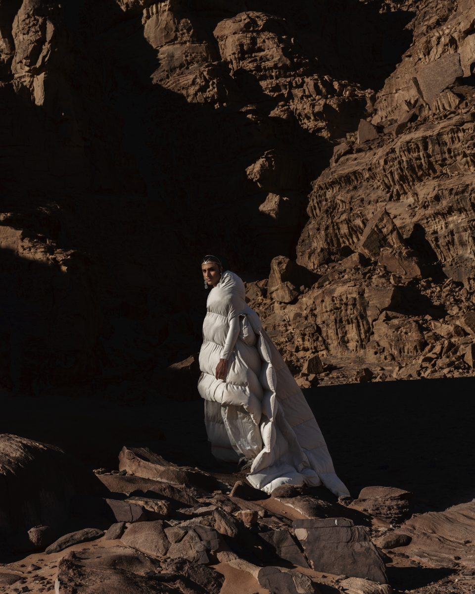 Palestinian Voices in Fashion: “What Should Have Been Home” by Nazzal Studio as a Reflection on the Future Palestinian Voices in Fashion: “What Should Have Been Home” by Nazzal Studio as a Reflection on the Future Vanity Teen 虚荣青年 Lifestyle & new faces magazine