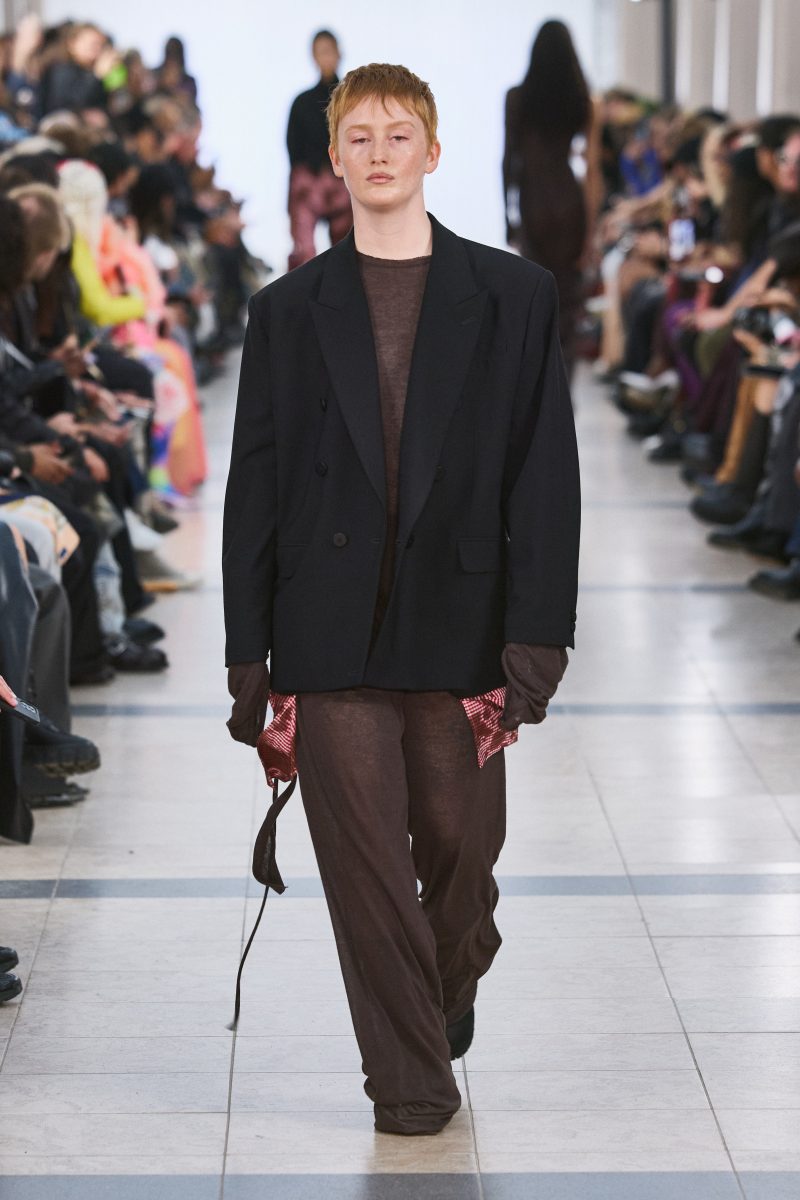 Ottolinger Presents “Girlfriend”: SS26 at Paris Fashion Week Ottolinger Presents “Girlfriend”: SS26 at Paris Fashion Week Vanity Teen 虚荣青年 Lifestyle & new faces magazine