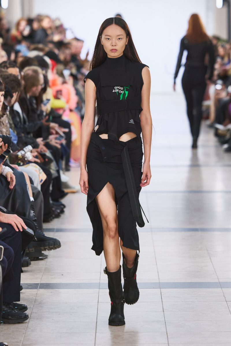 Ottolinger Presents “Girlfriend”: SS26 at Paris Fashion Week Ottolinger Presents “Girlfriend”: SS26 at Paris Fashion Week Vanity Teen 虚荣青年 Lifestyle & new faces magazine