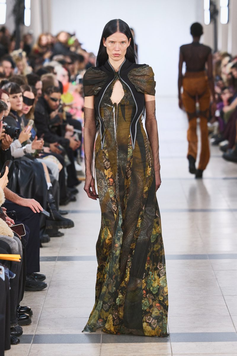 Ottolinger Presents “Girlfriend”: SS26 at Paris Fashion Week Ottolinger Presents “Girlfriend”: SS26 at Paris Fashion Week Vanity Teen 虚荣青年 Lifestyle & new faces magazine