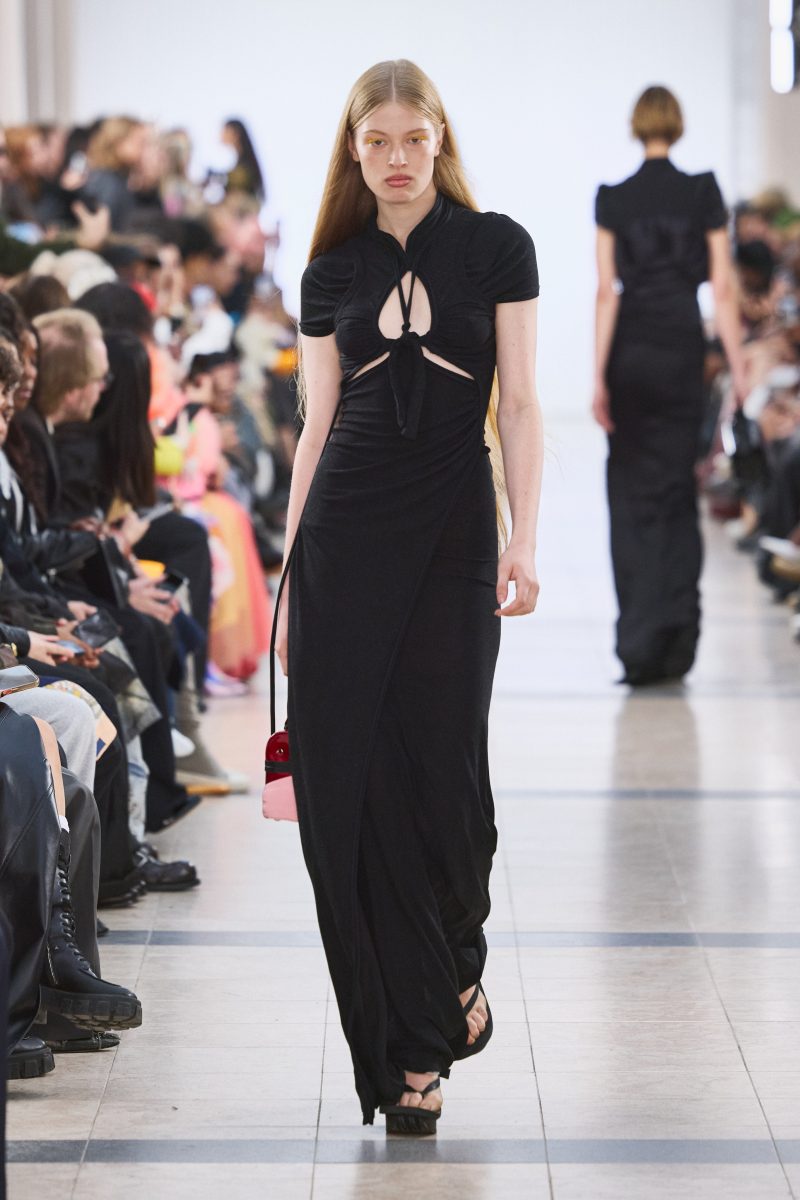 Ottolinger Presents “Girlfriend”: SS26 at Paris Fashion Week Ottolinger Presents “Girlfriend”: SS26 at Paris Fashion Week Vanity Teen 虚荣青年 Lifestyle & new faces magazine