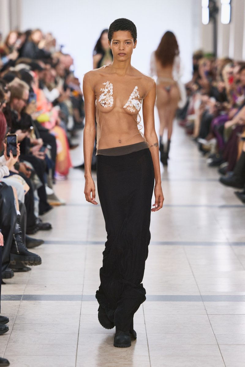 Ottolinger Presents “Girlfriend”: SS26 at Paris Fashion Week Ottolinger Presents “Girlfriend”: SS26 at Paris Fashion Week Vanity Teen 虚荣青年 Lifestyle & new faces magazine