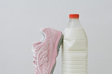 New Balance 204L NAKED Copenhagen Exclusive: A Study in Pink: The New Balance 204L in Soft Pink New Balance 204L NAKED Copenhagen Exclusive: A Study in Pink: The New Balance 204L in Soft Pink Vanity Teen 虚荣青年 Lifestyle & new faces magazine
