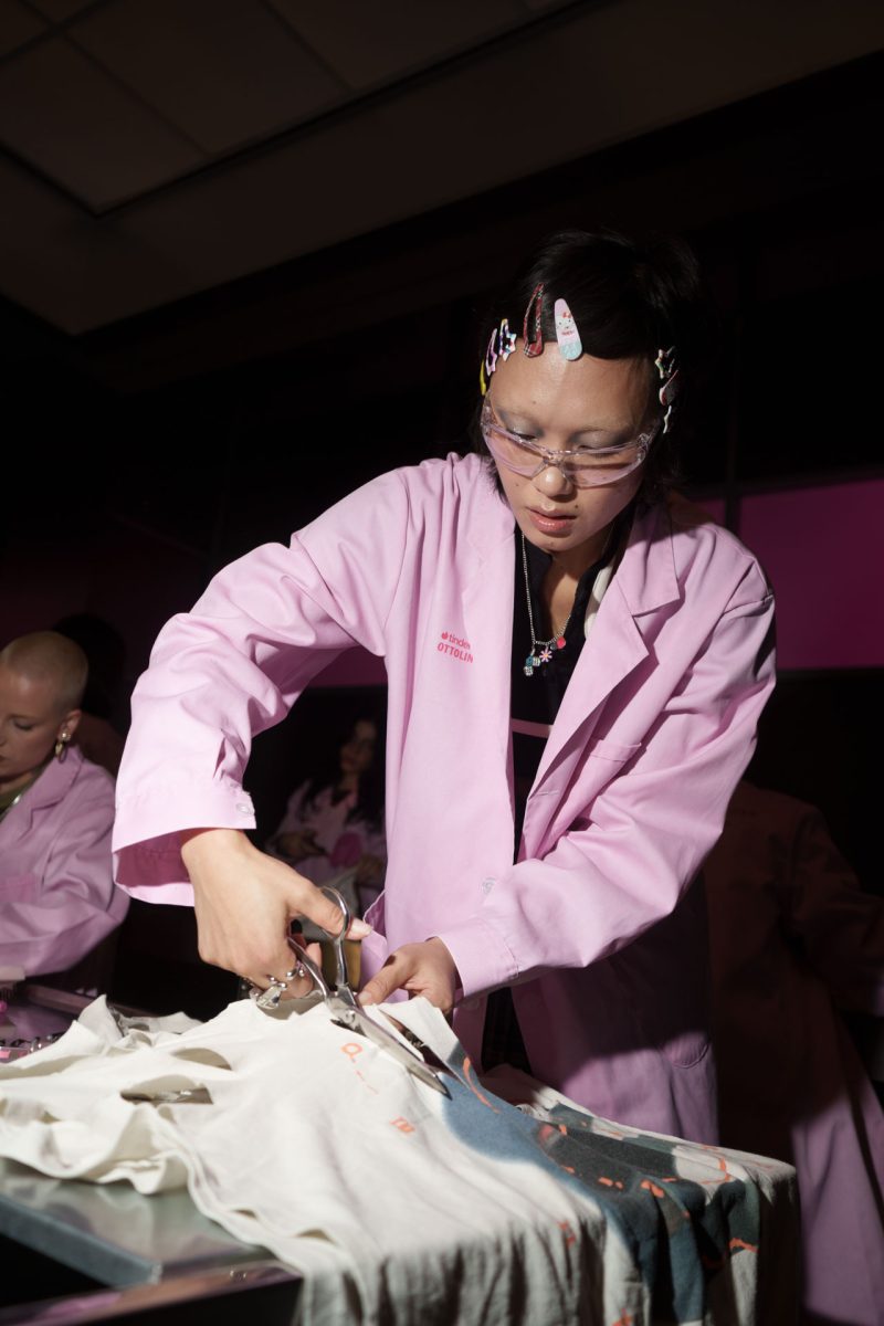 Tinder x Ottolinger Re/Pair Workshop: A Hands-On Exploration of Connection and Self-Expression Tinder x Ottolinger Re/Pair Workshop: A Hands-On Exploration of Connection and Self-Expression Vanity Teen 虚荣青年 Lifestyle & new faces magazine