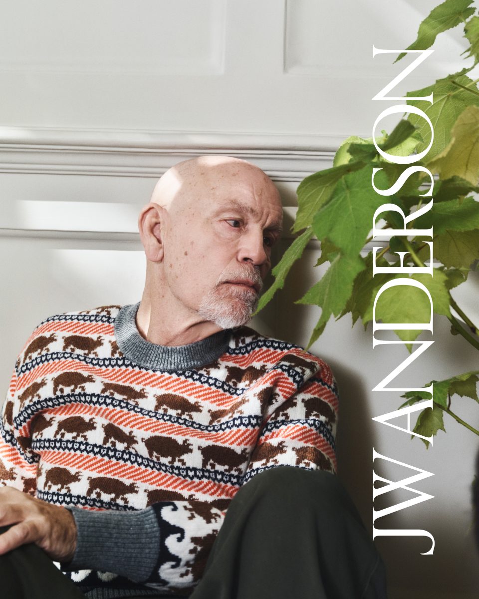 Mel C and John Malkovich starring in JW ANDERSON Loafer Bag Campaign Vanity Teen 虚荣青年 Lifestyle & new faces magazine Mel C and John Malkovich starring in JW ANDERSON Loafer Bag Campaign Mel C and John Malkovich starring in JW ANDERSON Loafer Bag Campaign Vanity Teen 虚荣青年 Lifestyle & new faces magazine