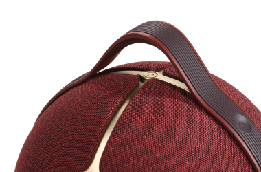 Devialet presents Devialet Mania Opéra Rouge:a new exclusive édition from the Opéra de Paris collection Devialet presents Devialet Mania Opéra Rouge:a new exclusive édition from the Opéra de Paris collection Vanity Teen 虚荣青年 Lifestyle & new faces magazine